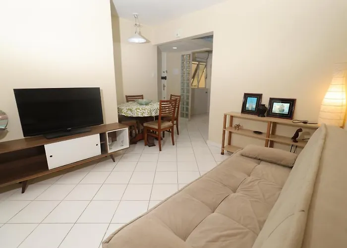 Apartamento Mobiliado Em Copacabana A 200M Da Praia