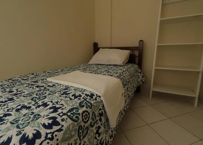 Apartamento Mobiliado Em Copacabana A 200M Da Praia
