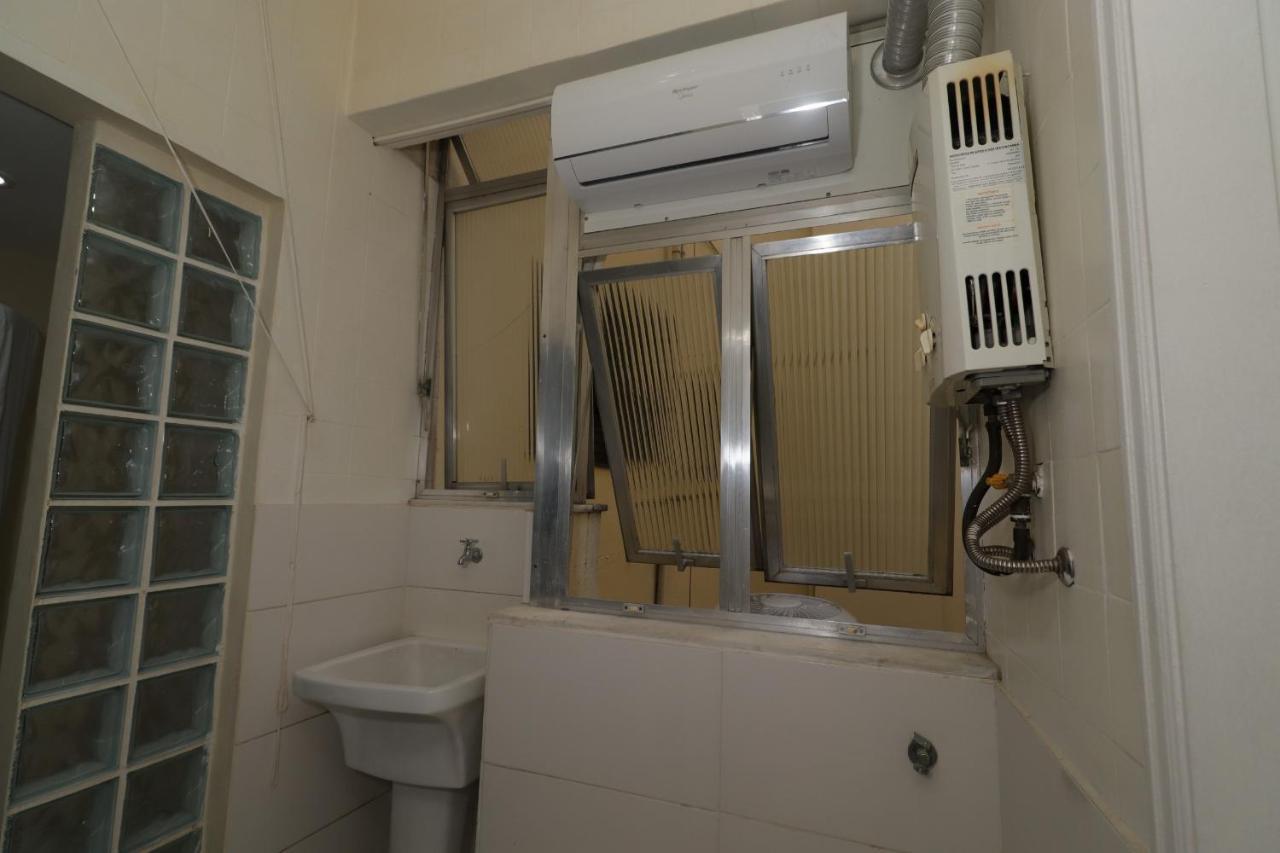Apartamento Mobiliado Em Copacabana A 200m Da Río de Janeiro