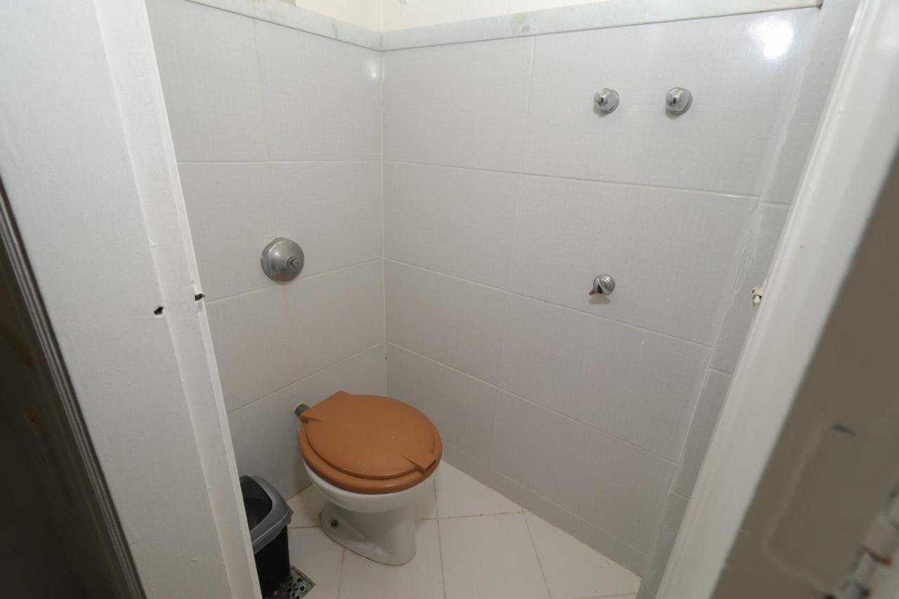 Apartamento Mobiliado Em Copacabana A 200m Da Río de Janeiro